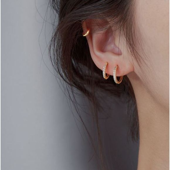 9mm Gold huggie hoop earrings - Picture 5 of 6